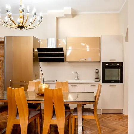 Apartament Elite Place *